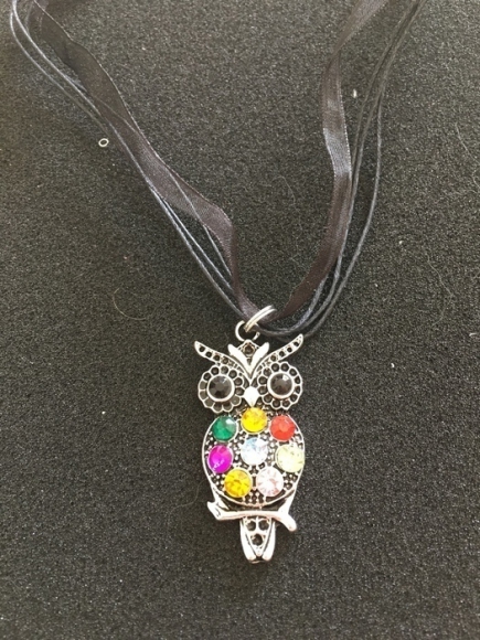 Collier hibou sur organza noir acheter vendre