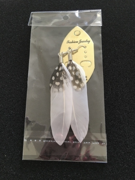 Boucles d'oreilles pendantes avec plumes blanches acheter vendre