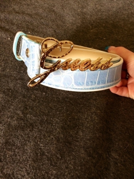 Ceinture GUESS bleue et boucle dorée neuve acheter vendre